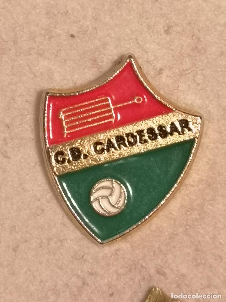 Colecionismo desportivo: PIN FUTBOL - MALLORCA - SANT LLOREN&Ccedil; DES CARDASSAR - CD CARDASSAR