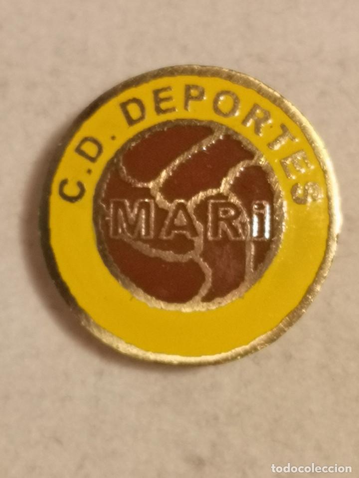 Coleccionismo deportivo: PIN FUTBOL - EIVISSA-IBIZA - EIVISSA - CD DEPORTES MARI - Solapa