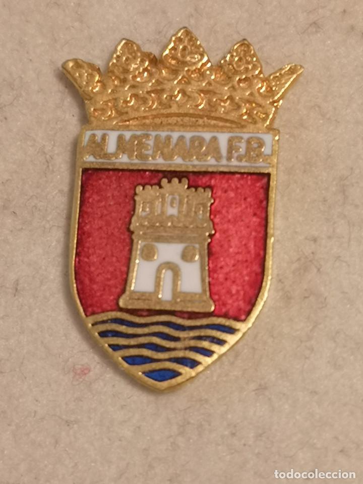 Coleccionismo deportivo: PIN FUTBOL - CASTELL&Oacute; (CASTELLON) - ALMENARA - ALMENARA FB