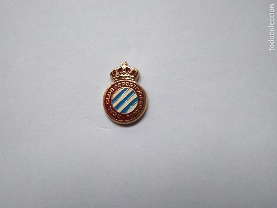 Collezionismo sportivo: PIN DEL REAL CLUB DEPORTIVO ESPA&Ntilde;OL - DE BARCELONA