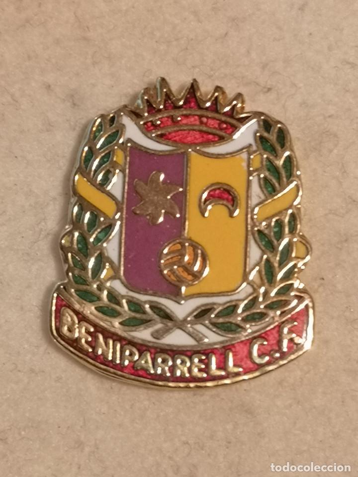 Sports collectibles: PIN FUTBOL - VALENCIA - BENIPARRELL - BENIPARRELL CF