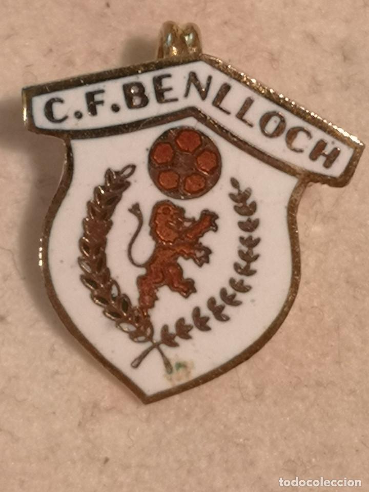 Sports collectibles: PIN FUTBOL - CASTELL&Oacute; / CASTELLON - BENLLOC - CF BENLLOCH - Aguja
