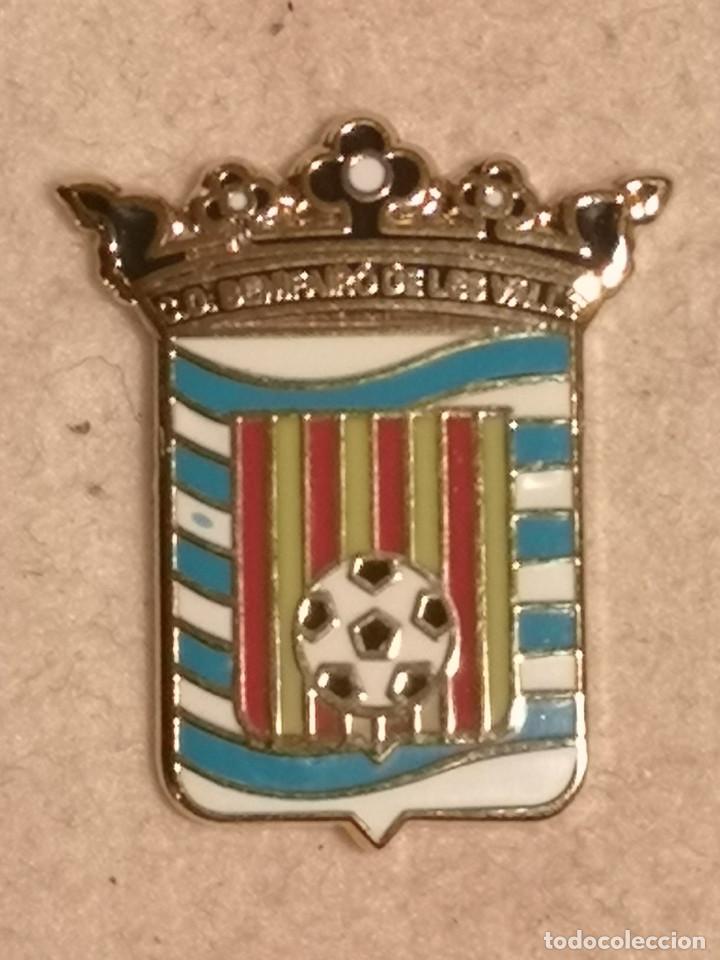 Coleccionismo deportivo: PIN FUTBOL - VALENCIA - BENIFAIR&Oacute; DE LES VALLS - CD BENIFAIR&Oacute; DE LES VALLS