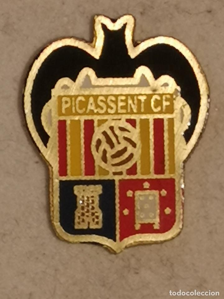 Sammelleidenschaft Sport: PIN FUTBOL - VALENCIA - PICASSENT - PICASSENT CF