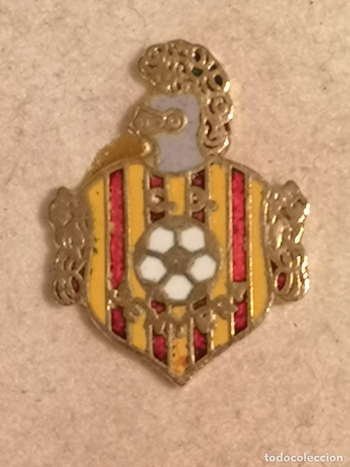 Collezionismo sportivo: PIN FUTBOL - VALENCIA - SENYERA - CD SENYERA