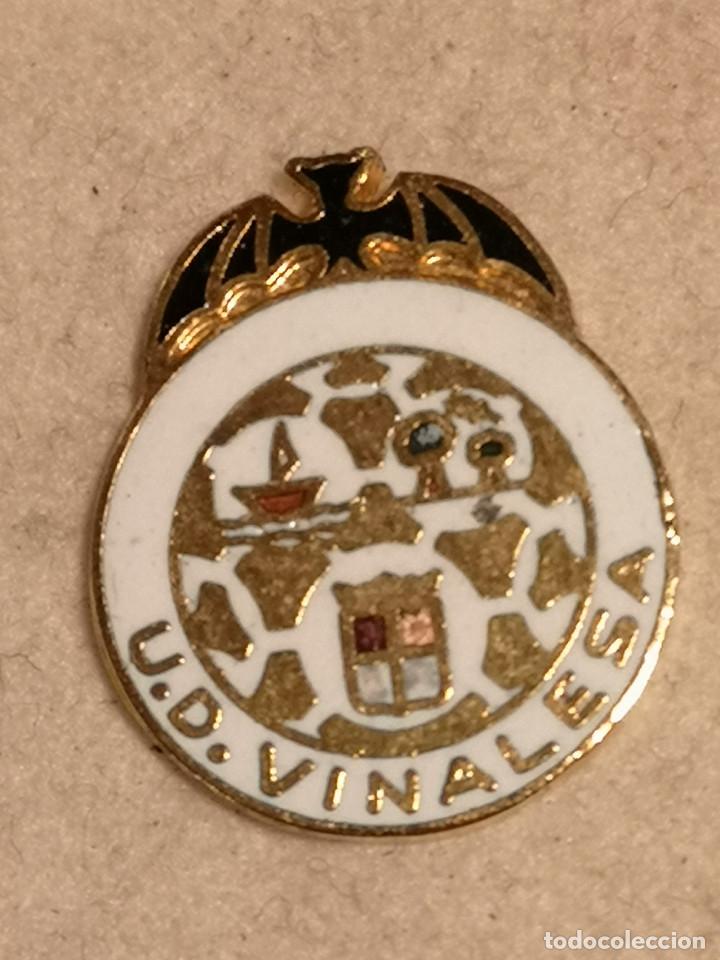 Sammelleidenschaft Sport: PIN FUTBOL - VALENCIA - VINALESA - UD VINALESA