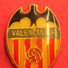 Coleccionismo deportivo: PIN VALENCIA C F