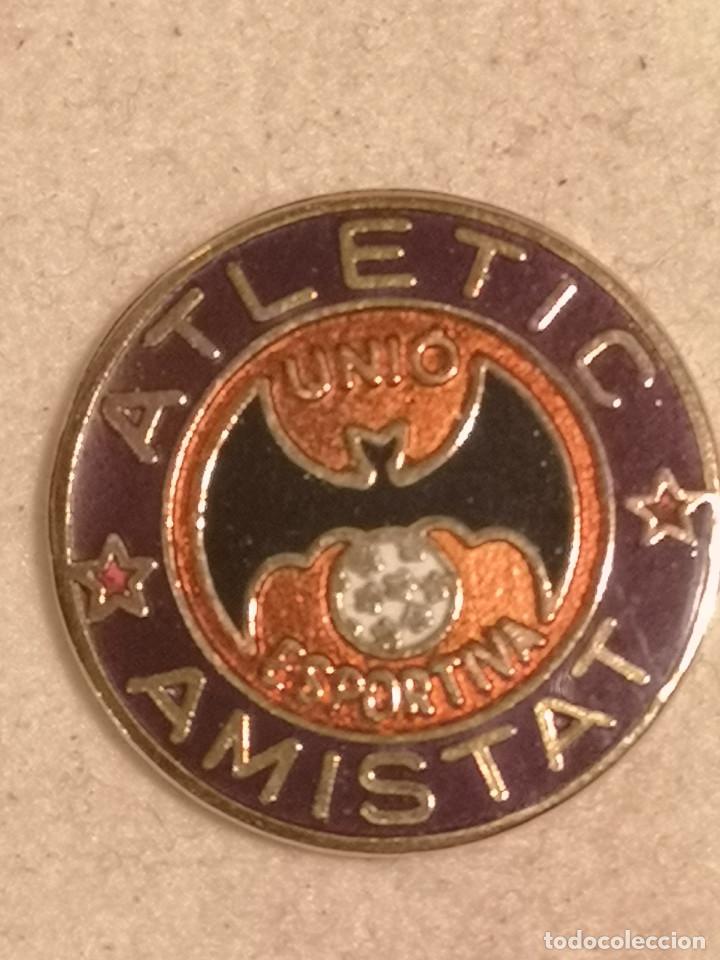 Sammelleidenschaft Sport: PIN FUTBOL - VALENCIA - UE ATLETIC AMISTAD