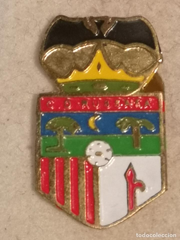 Coleccionismo deportivo: PIN FUTBOL - VALENCIA - CD RUSSAFA