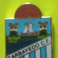 Collectionnisme sportif: PIN FÚTBOL, CARBAYEDO C.F.. Lote 253631060