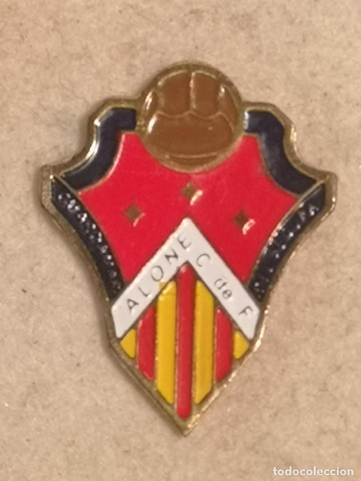 Collezionismo sportivo: PIN FUTBOL - ALACANT / ALICANTE - GUARDAMAR DEL SEGURA - ALONE CF