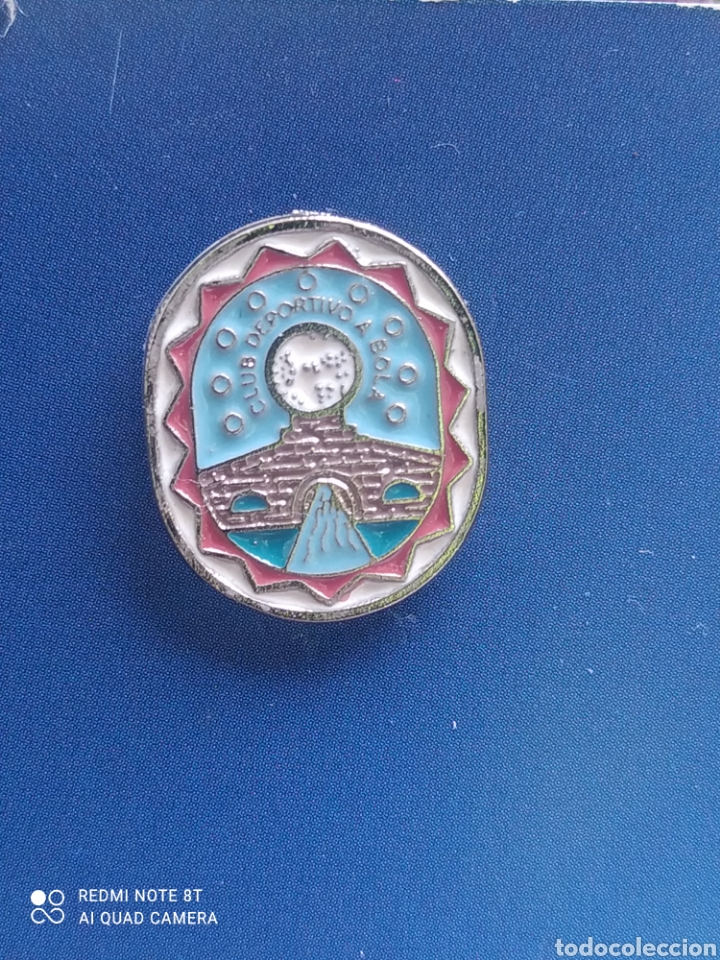 Coleccionismo deportivo: PINS DE F&Uacute;TBOL oficial. CD A BOLA. ORENSE. GALICIA