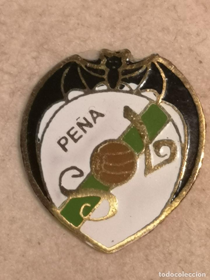 Collezionismo sportivo: PIN FUTBOL - VALENCIA - PE&Ntilde;A SOL