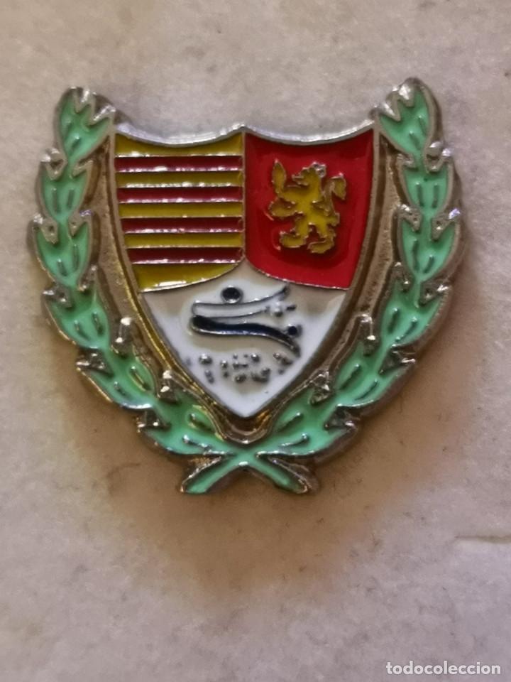 Collezionismo sportivo: PIN FUTBOL - ZARAGOZA - UD ARAGONESA