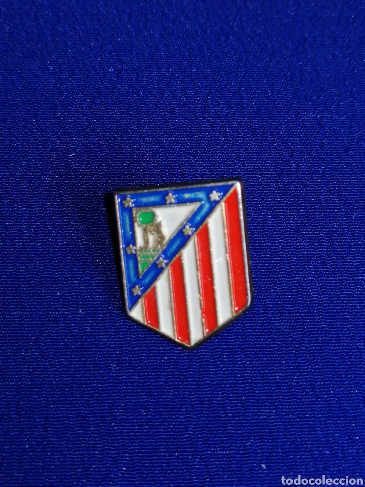 Coleccionismo deportivo: PIN AT. MADRID - Foto 1