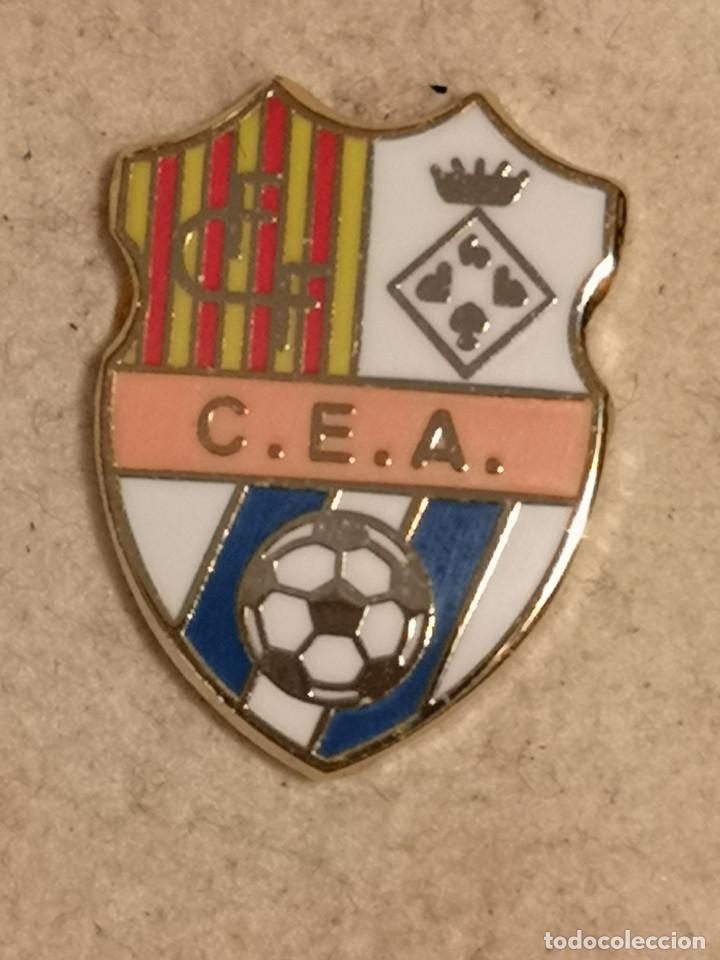 Collezionismo sportivo: PIN FUTBOL - GIRONA - ANGLES - CE ANGLES