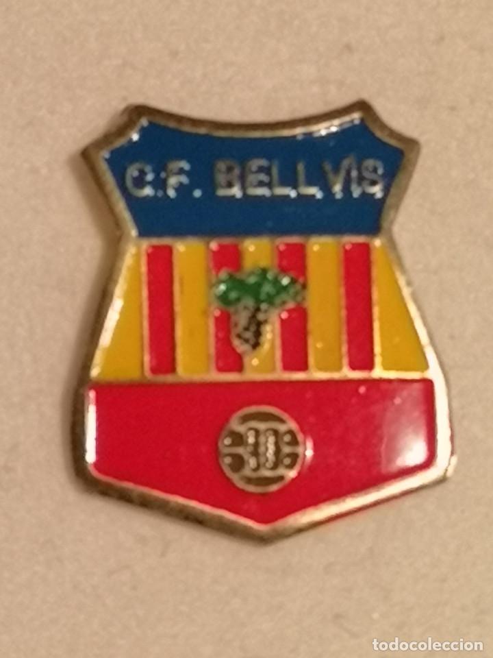 Collezionismo sportivo: PIN FUTBOL - LLEIDA - BELLV&Iacute;S - CF BELLV&Iacute;S