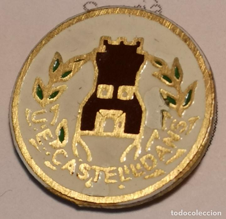 Collezionismo sportivo: PIN FUTBOL - LLEIDA - CASTELLDANS - UE CASTELLDANS