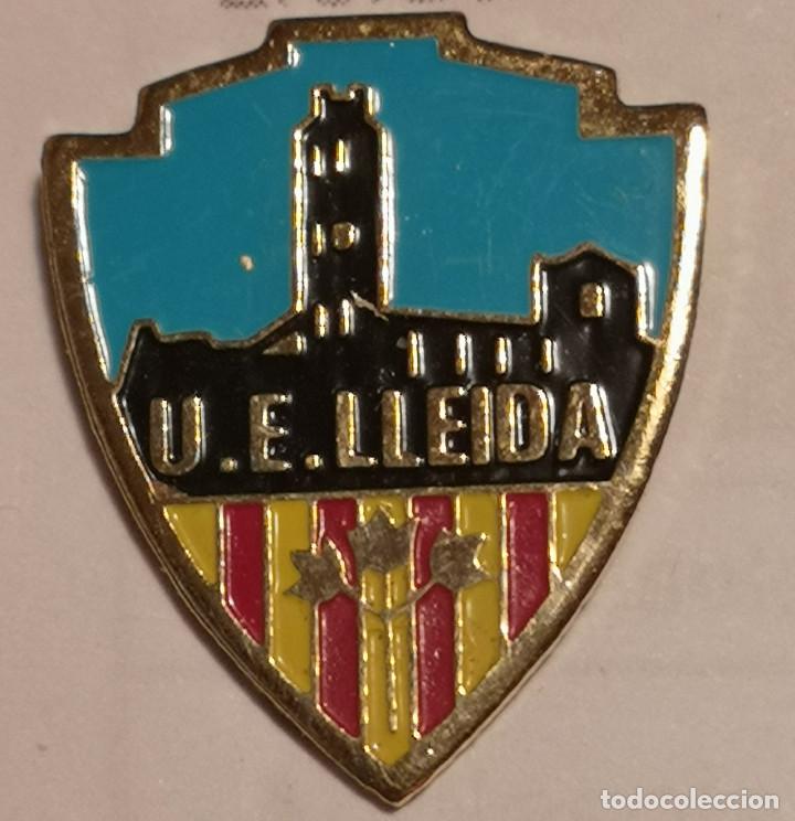 Collezionismo sportivo: PIN FUTBOL - LLEIDA - UE LLEIDA - Escudo actual