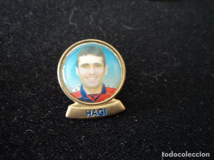 Coleccionismo deportivo: PIN DE gika hagi. DREAM TEAM DEL BAR&Ccedil;A. A&Ntilde;OS 90. DIARIO SPORT. diametro 22 mm