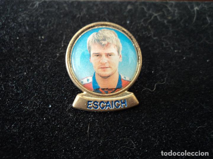 Coleccionismo deportivo: PIN DE escaich. DREAM TEAM DEL BAR&Ccedil;A. A&Ntilde;OS 90. DIARIO SPORT. diametro 22 mm