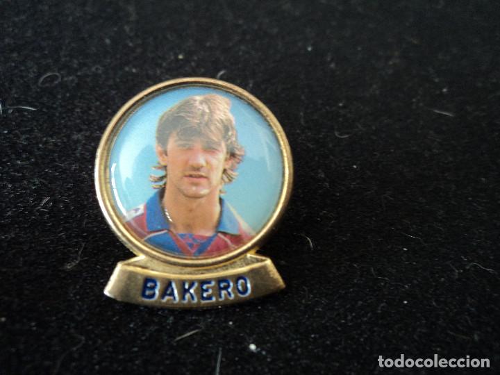Coleccionismo deportivo: PIN DE jose mari bakero. DREAM TEAM DEL BAR&Ccedil;A. A&Ntilde;OS 90. DIARIO SPORT. diametro 22 mm