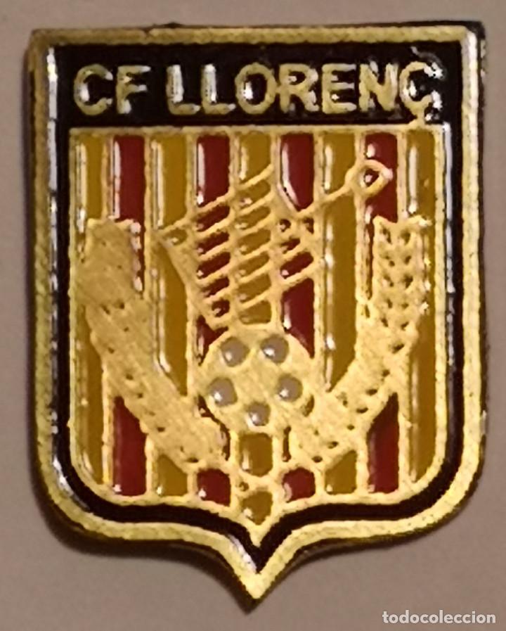 Collezionismo sportivo: PIN FUTBOL - TARRAGONA - LLOREN&Ccedil; DEL PENEDES - CF LLOREN&Ccedil;