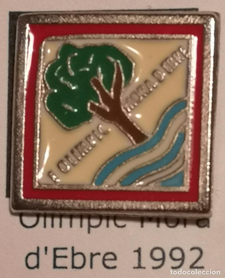 Collezionismo sportivo: PIN FUTBOL - TARRAGONA - MORA D'EBRE - CE OLIMPIC MORA D'EBRE - 1992