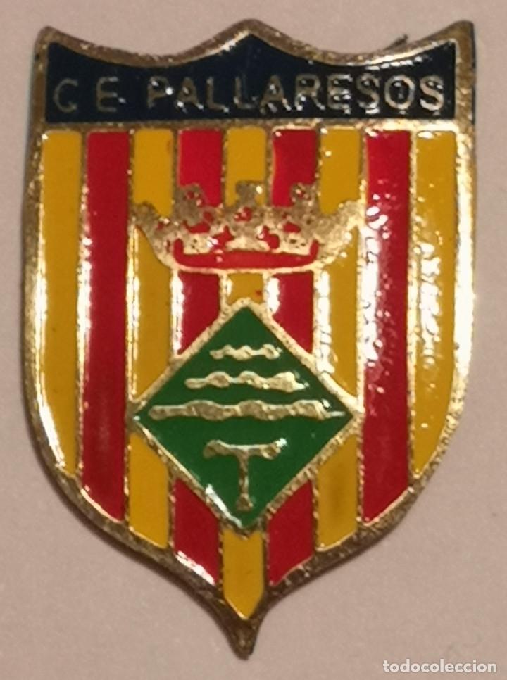 Collezionismo sportivo: PIN FUTBOL - TARRAGONA - ELS PALLARESOS - CE PALLARESOS