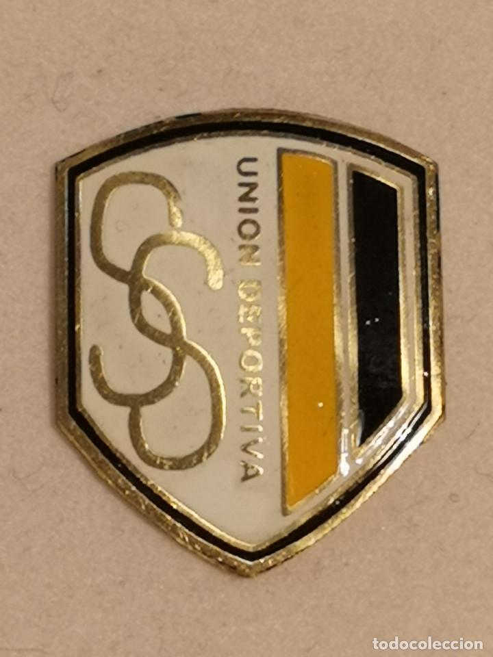 Collezionismo sportivo: PIN FUTBOL - TARRAGONA - UD SAN SALVADOR