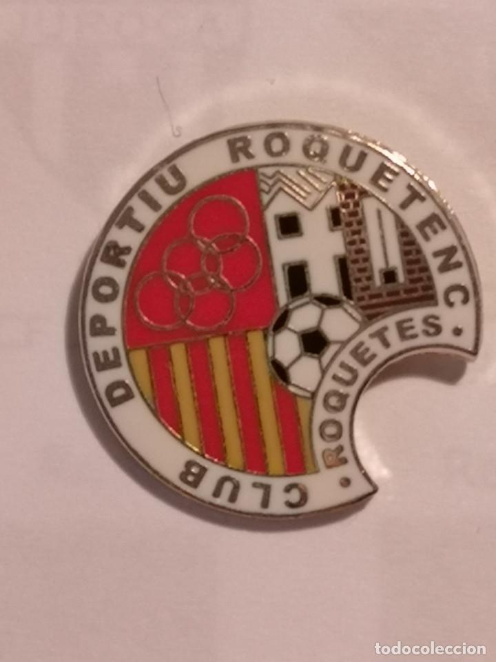 Sammelleidenschaft Sport: PIN FUTBOL - TARRAGONA - ROQUETES - CD ROQUETENC