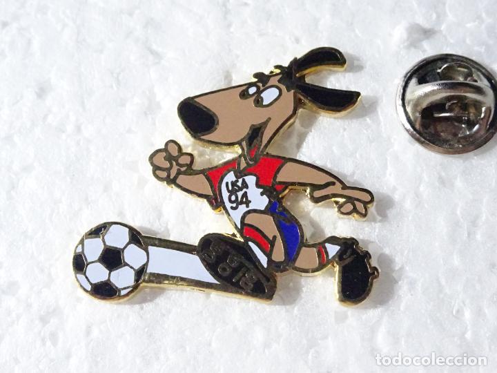 Collezionismo sportivo: PIN DE DEPORTES. F&Uacute;TBOL. MUNDIAL COPA DEL MUNDO ESTADOS UNIDOS 94 1994. MASCOTA STRIKER CONTRAATAQUE