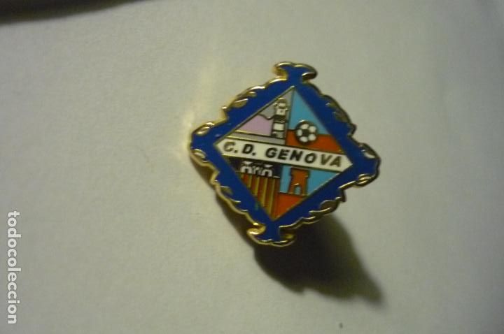 Sammelleidenschaft Sport: pin futbol genova cd