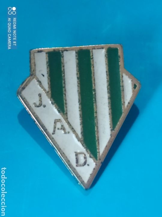 Sammelleidenschaft Sport: PINS DE F&Uacute;TBOL JUVENTUD ART&Iacute;STICA DEPORTIVA. PTO REAL CADIZ