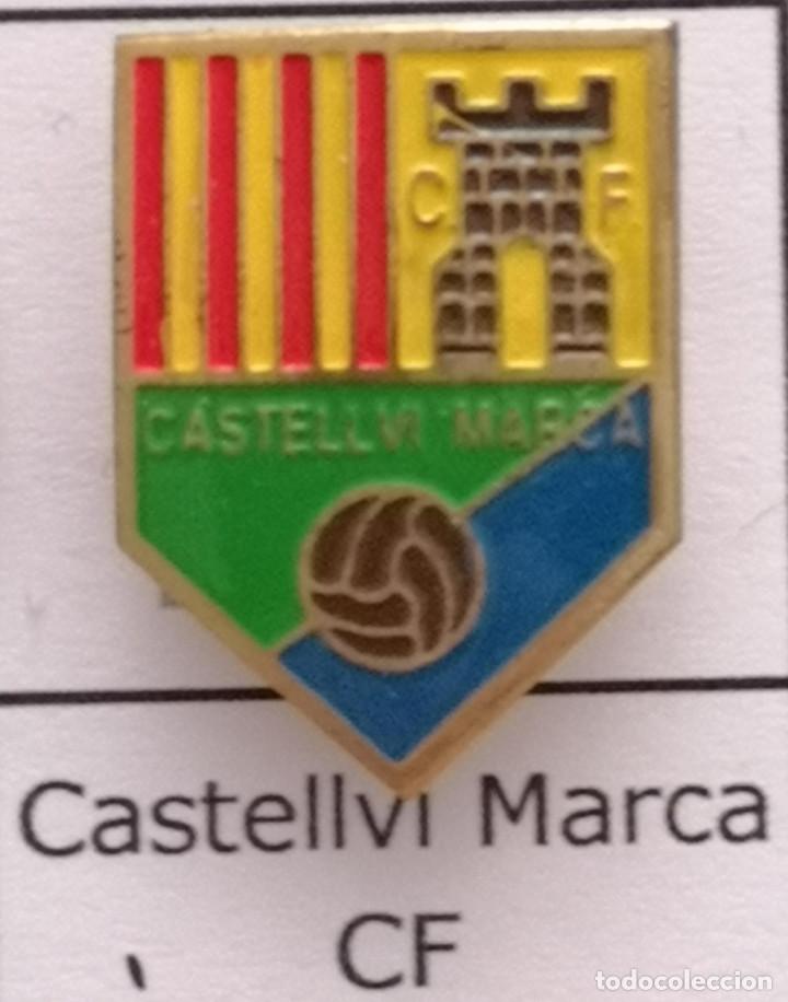 Colecionismo desportivo: PIN FUTBOL - BARCELONA - CASTELLVI DE LA MARCA - CF CASTELLVI MARCA - Solapa