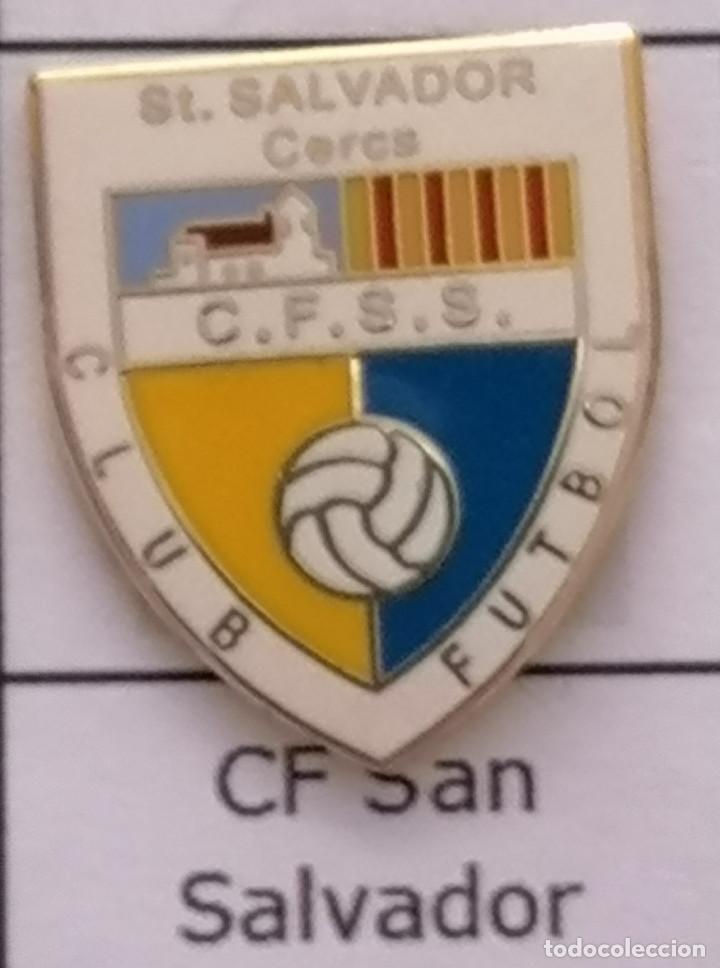 Sammelleidenschaft Sport: PIN FUTBOL - BARCELONA - CERCS - CF SANT SALVADOR