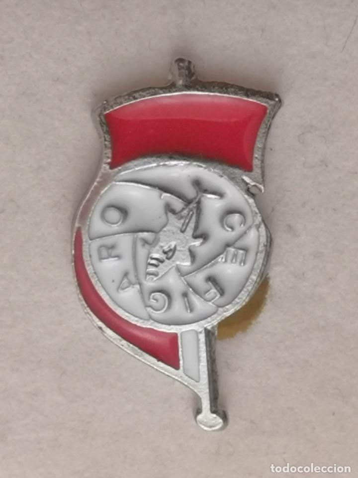 Coleccionismo deportivo: PIN FUTBOL - BARCELONA - EL FIGAR&Oacute;-MONTMANY - CE FIGAR&Oacute;