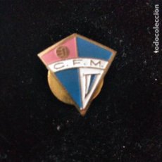 Coleccionismo deportivo: INSIGNIA SOLAPA FÚTBOL CLUB FUTBOL MARCÁ (TARRAGONA)