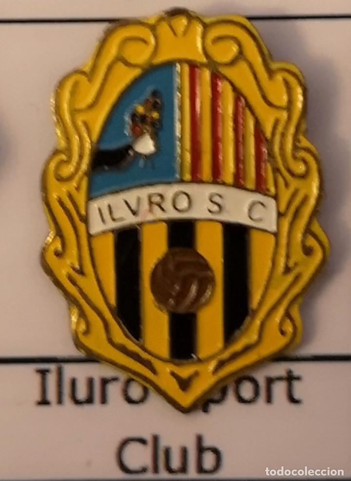 Sammelleidenschaft Sport: PIN FUTBOL - BARCELONA - MATARO - ILURO SPORT CLUB