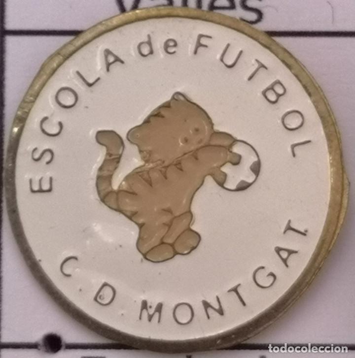 Sammelleidenschaft Sport: PIN FUTBOL - BARCELONA - MONTGAT - ESCOLA DE FUTBOL CD MONTGAT