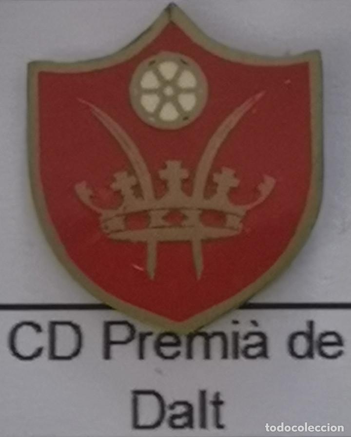 Sammelleidenschaft Sport: PIN FUTBOL - BARCELONA - PREMI&Agrave; DE DALT - CD PREMI&Agrave; DE DALT