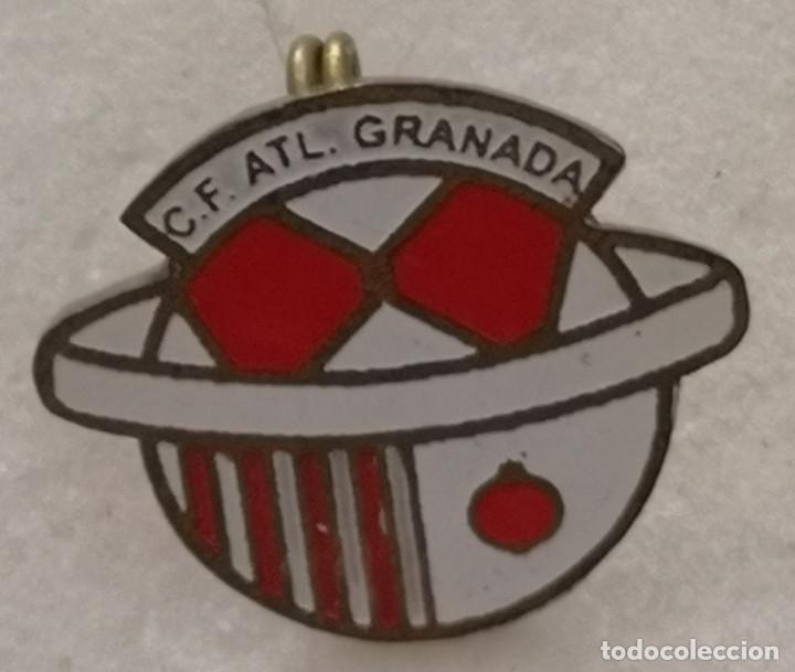 Colecionismo desportivo: PIN FUTBOL - BARCELONA - SABADELL - CF ATL. GRANADA - Aguja