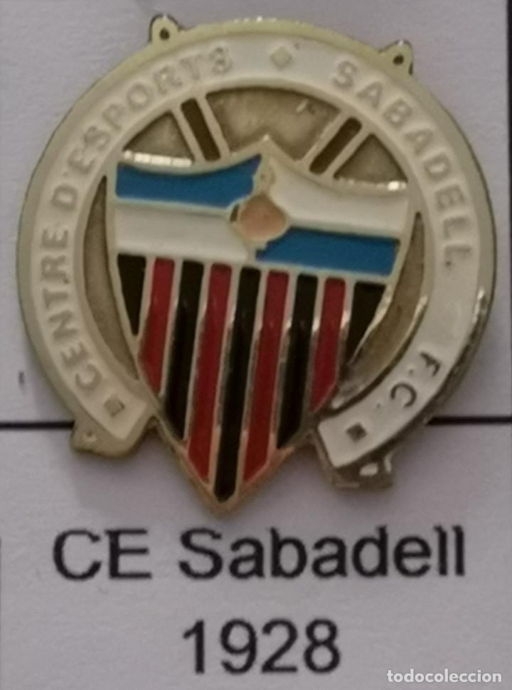 Colecionismo desportivo: PIN FUTBOL - BARCELONA - SABADELL - CENTRE ESPORTS SABADELL FC - Escudo de 1928