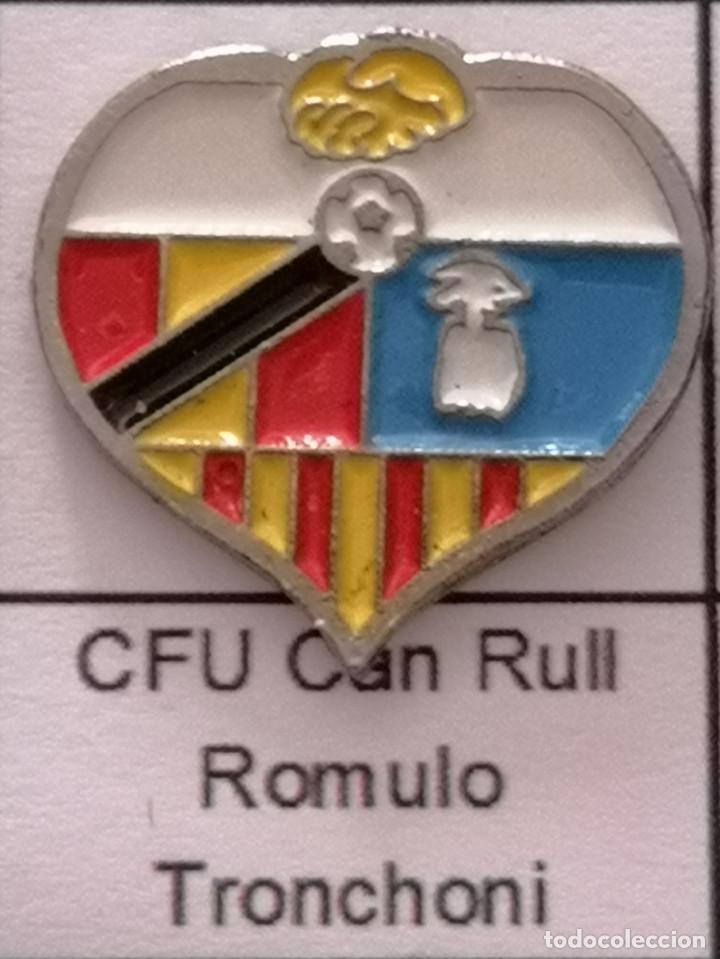 Sammelleidenschaft Sport: PIN FUTBOL - BARCELONA - SABADELL - CFU CAN RULL ROMULO TRONCHONI