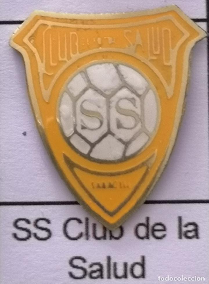 Sammelleidenschaft Sport: PIN FUTBOL - BARCELONA - SABADELL - SS CLUB DE LA SALUD