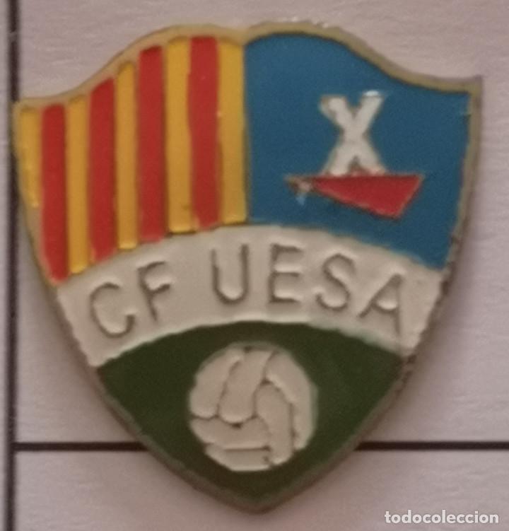 Colecionismo desportivo: PIN FUTBOL - BARCELONA - SANT ANDREU DE LA BARCA - CF UESA