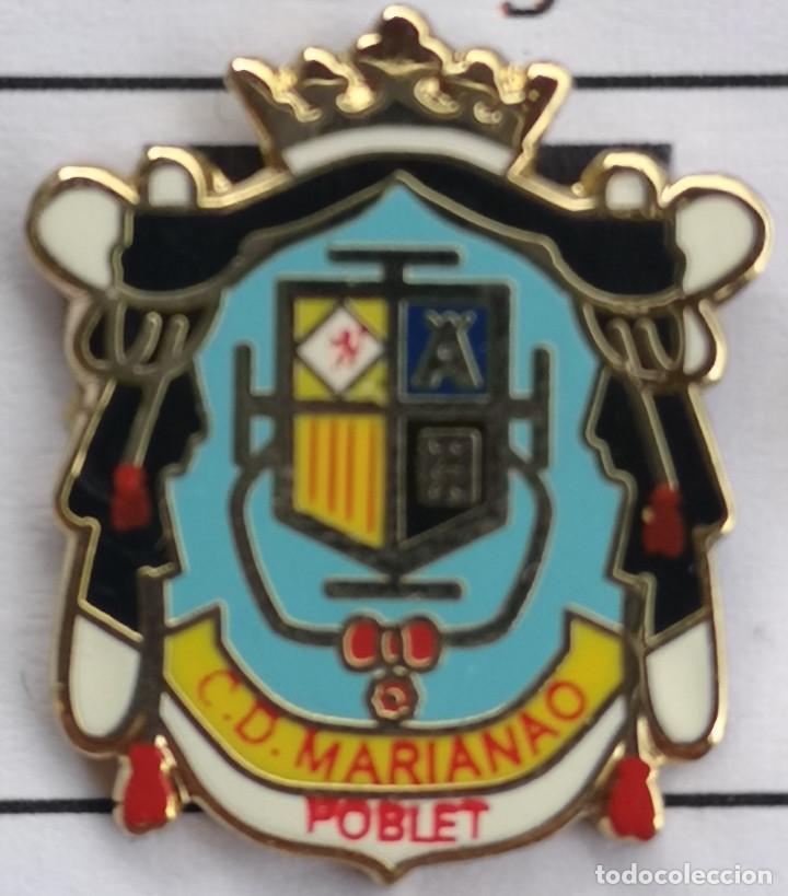 Colecionismo desportivo: PIN FUTBOL - BARCELONA - SANT BOI DE LLOBREGAT - CD MARIANAO POBLET