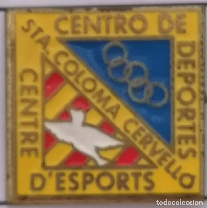 Sammelleidenschaft Sport: PIN FUTBOL - BARCELONA - SANTA COLOMA DE CERVELL&Oacute; - CE CD STA COLOMA CERVELL&Oacute;