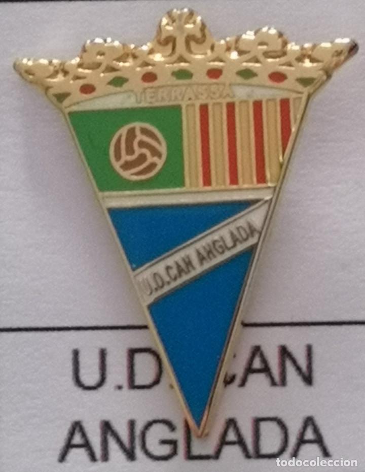 Collezionismo sportivo: PIN FUTBOL - BARCELONA - TERRASSA - UD CAN ANGLADA