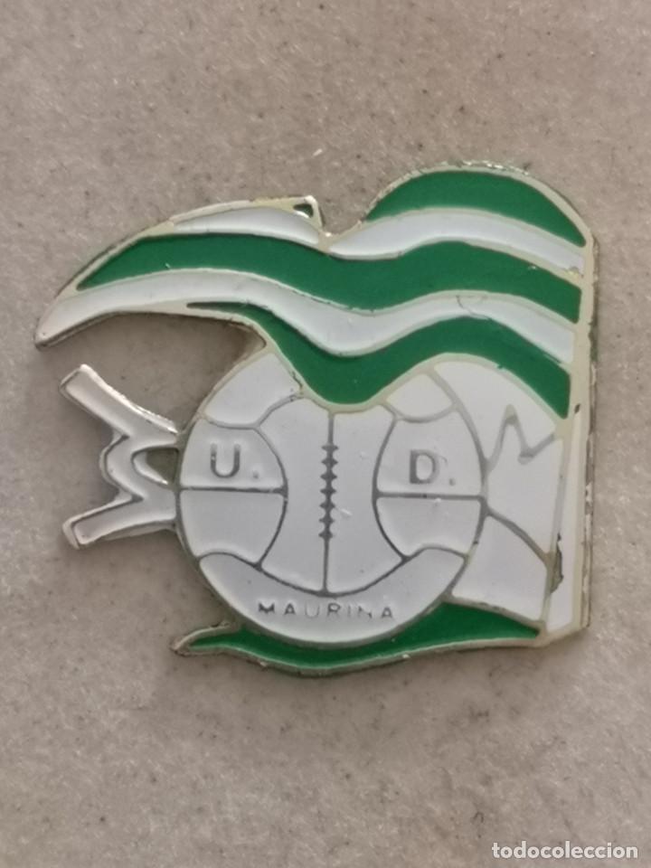 Collezionismo sportivo: PIN FUTBOL - BARCELONA - TERRASSA - UD MAURINA